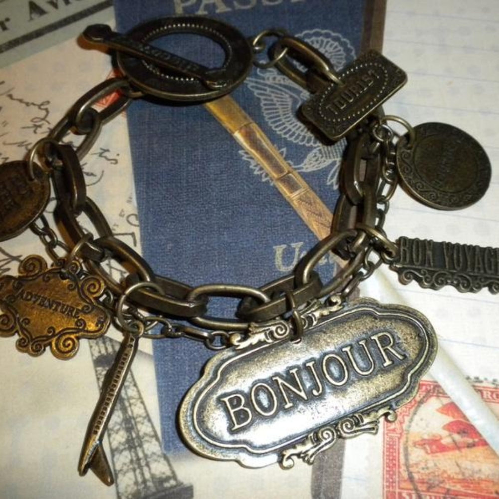 Bracelet